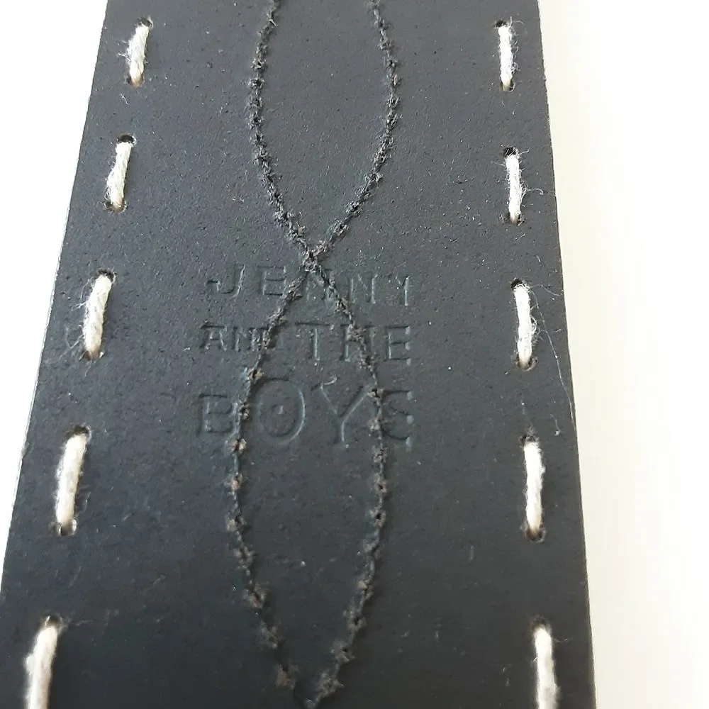 Jenny and the Boys Hearts Engraved Top Stitched Decorative Western Belt Sz M VTG